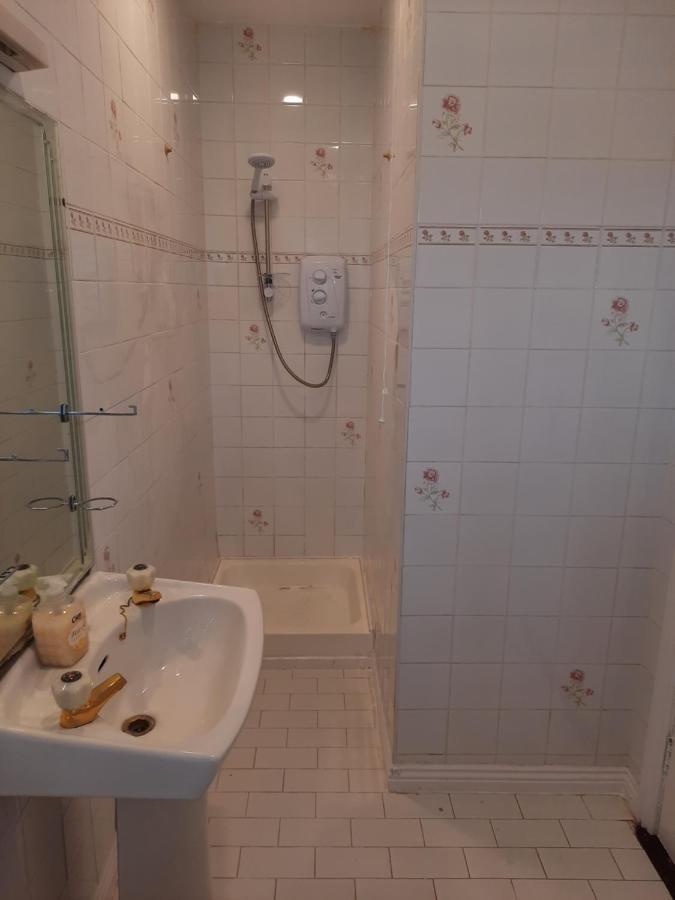 4 Bedroom, 15 Min To Limerick City Quiet Retreat. Luaran gambar