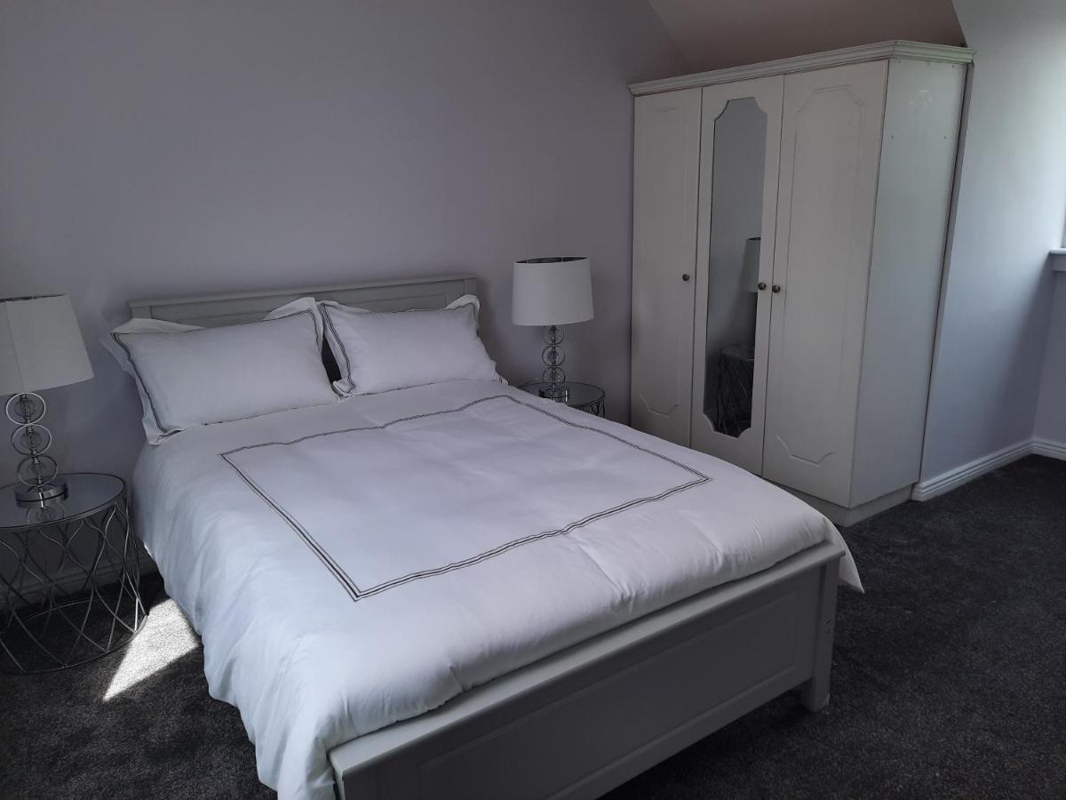 4 Bedroom, 15 Min To Limerick City Quiet Retreat. Luaran gambar