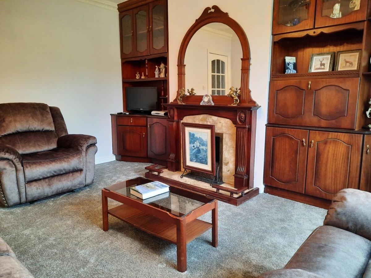 4 Bedroom, 15 Min To Limerick City Quiet Retreat. Luaran gambar