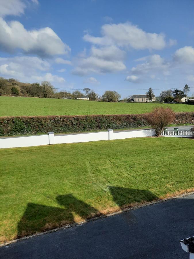 4 Bedroom, 15 Min To Limerick City Quiet Retreat. Luaran gambar