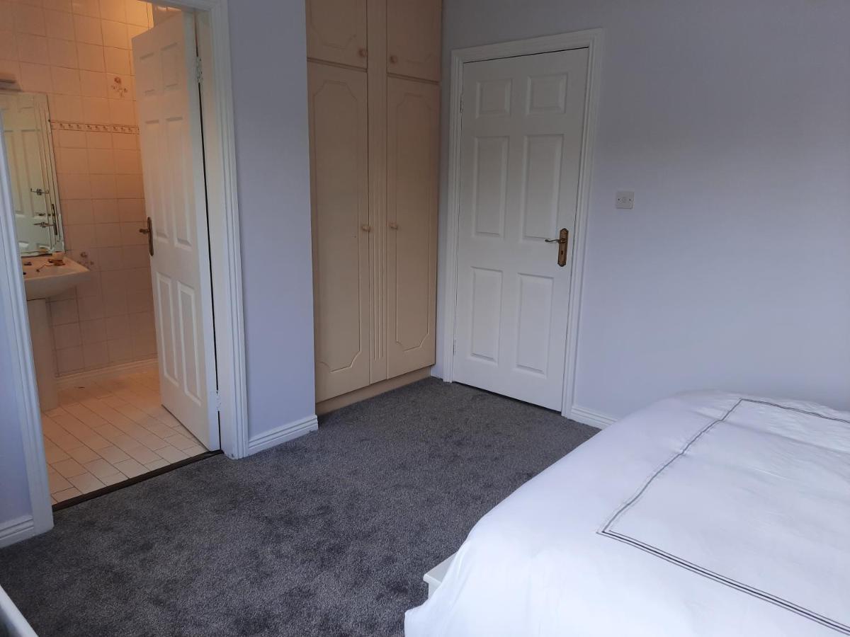 4 Bedroom, 15 Min To Limerick City Quiet Retreat. Luaran gambar